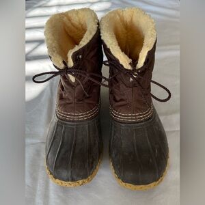 Womens LL BEAN quilted fleece lined boots sz 7 M